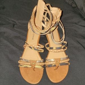 Call it Spring sandals